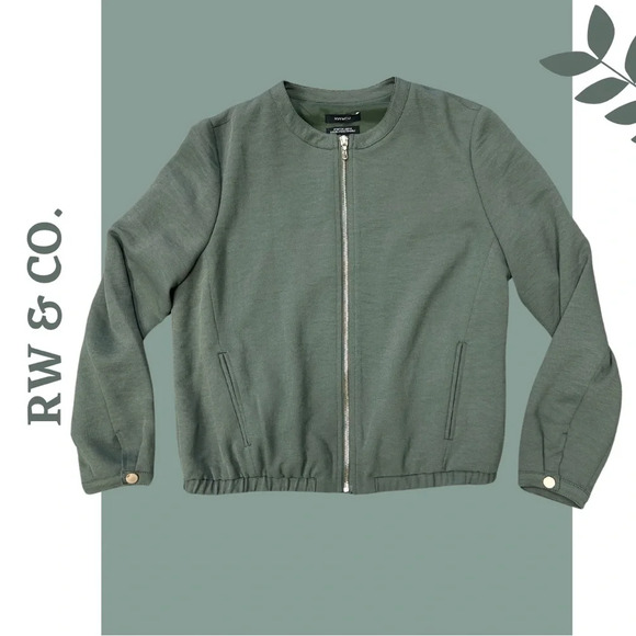 RW&CO. Jackets & Blazers - RW&Co Khaki Green Lined Lightweight Bomber Jacket Zipper  Front Size Small